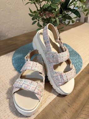 Vionic Pastel Tweed Platform Women’s Sandals - Cream Multi